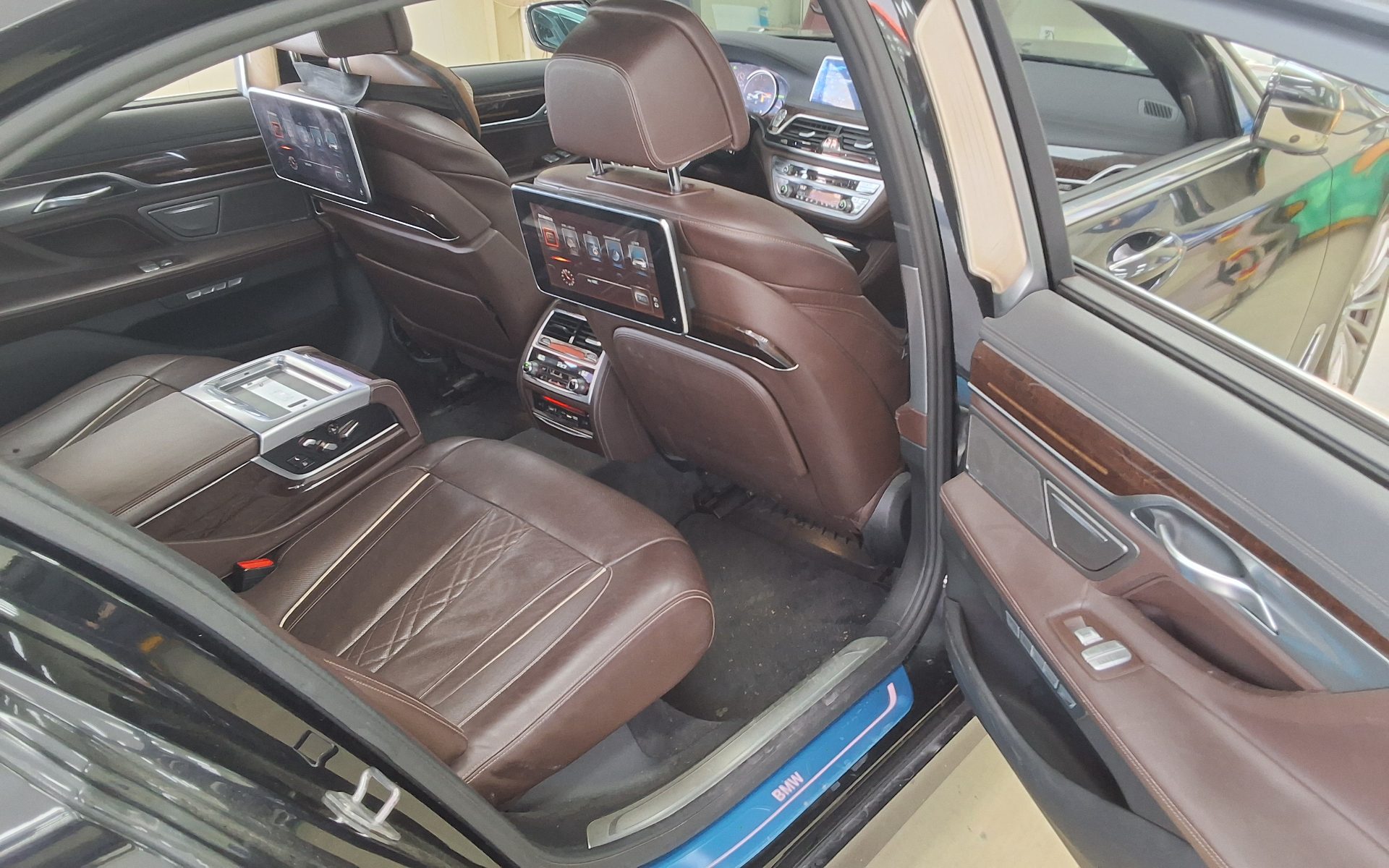 2016 - bmw m7