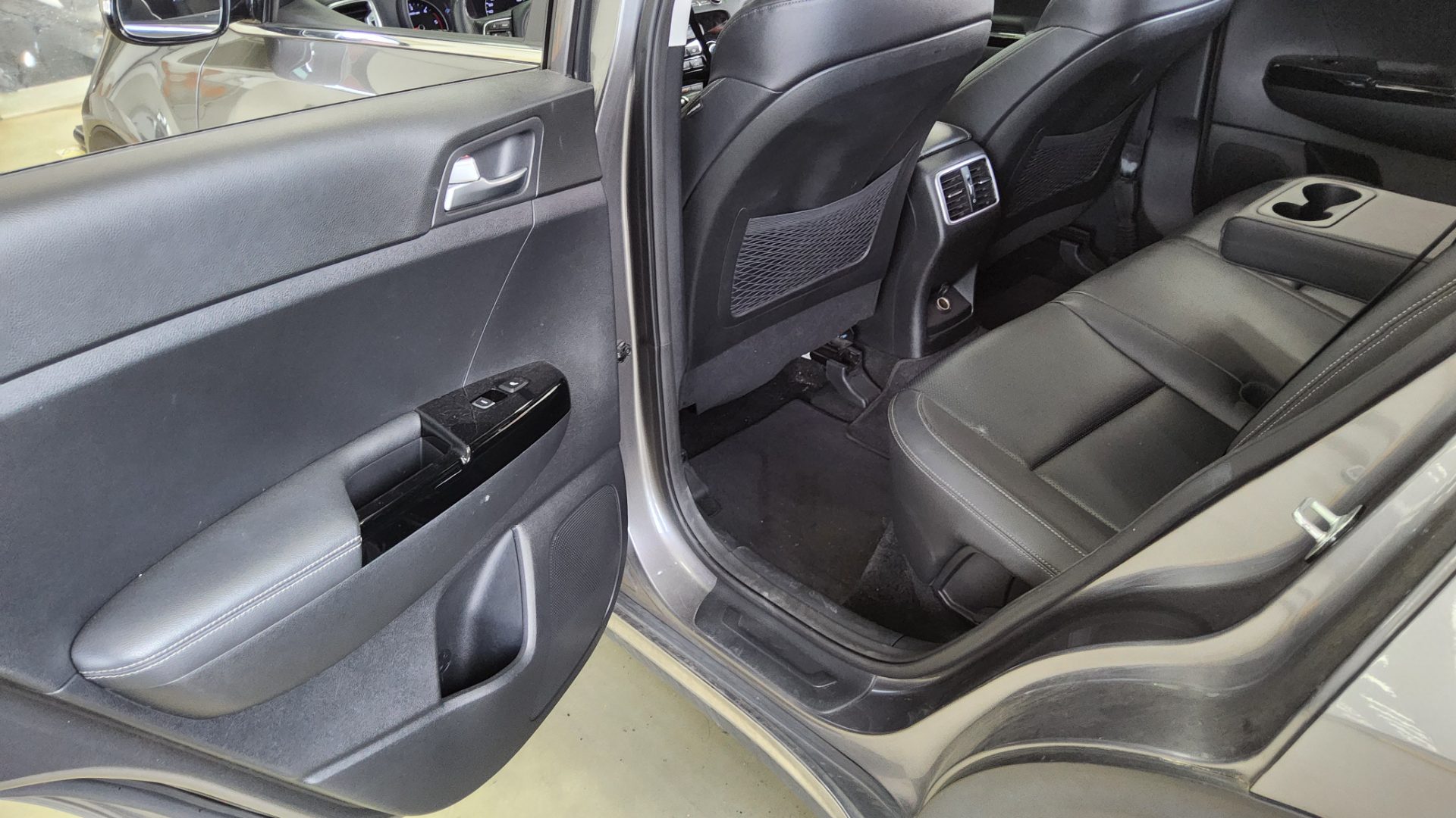 2016 - kia sportage