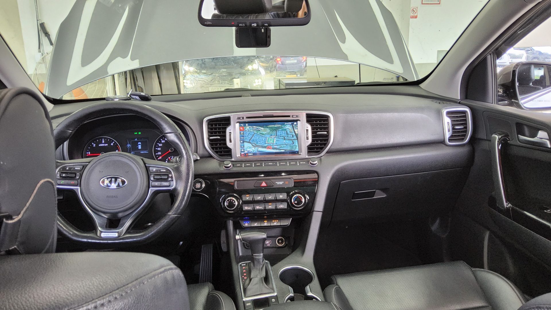 2016 - kia sportage