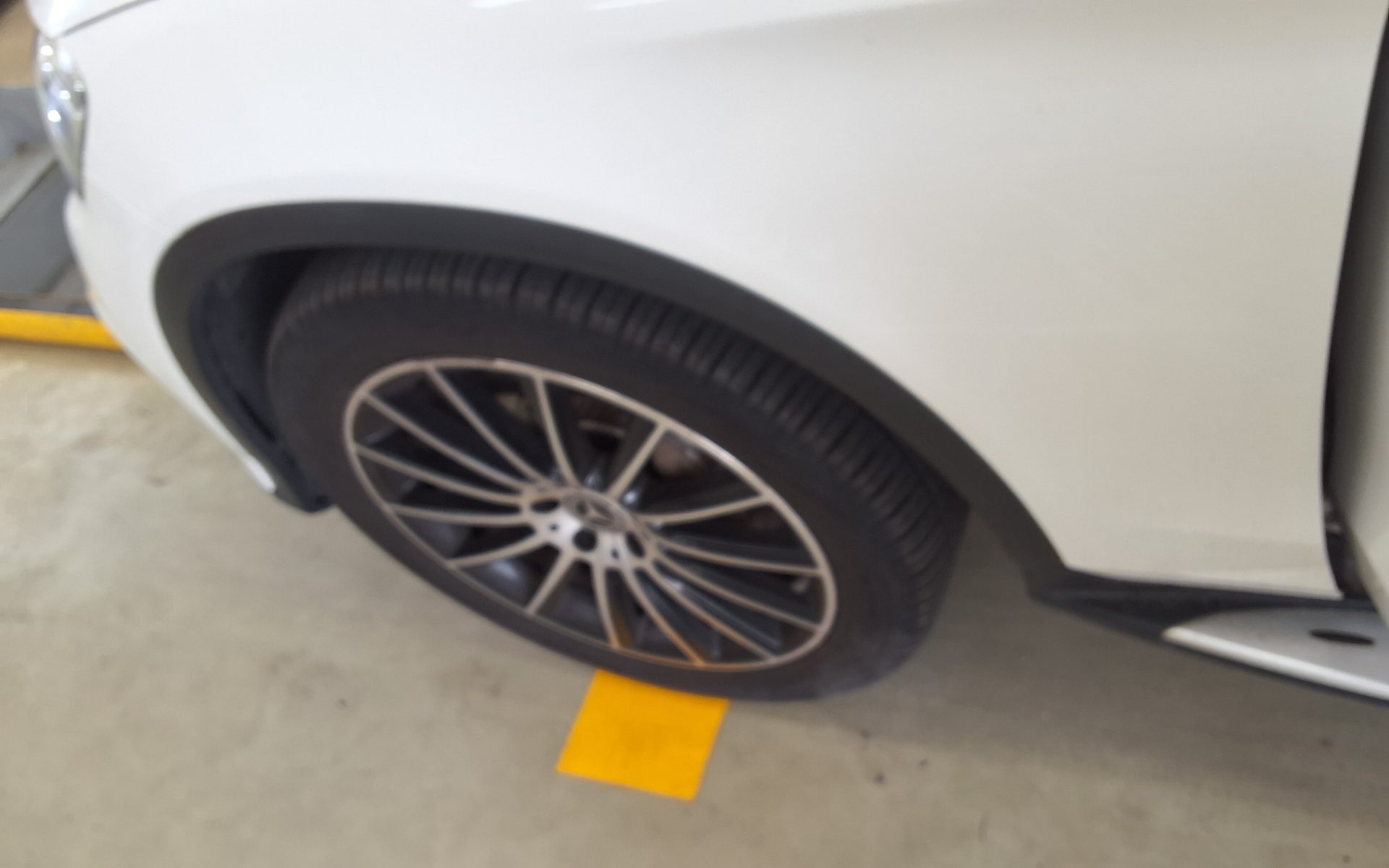 2018 - mercedes-benz glc 220d