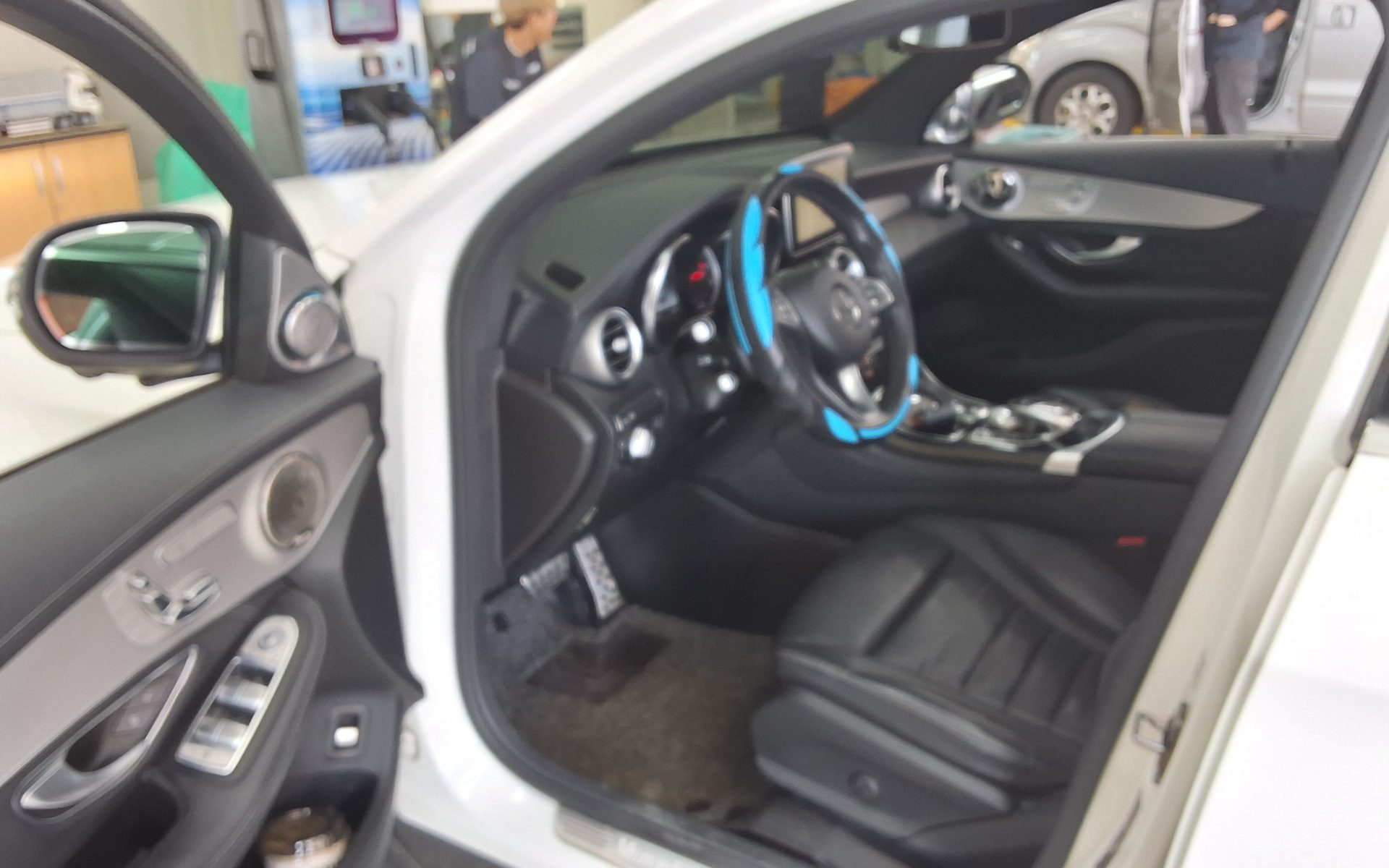 2018 - mercedes-benz glc 220d