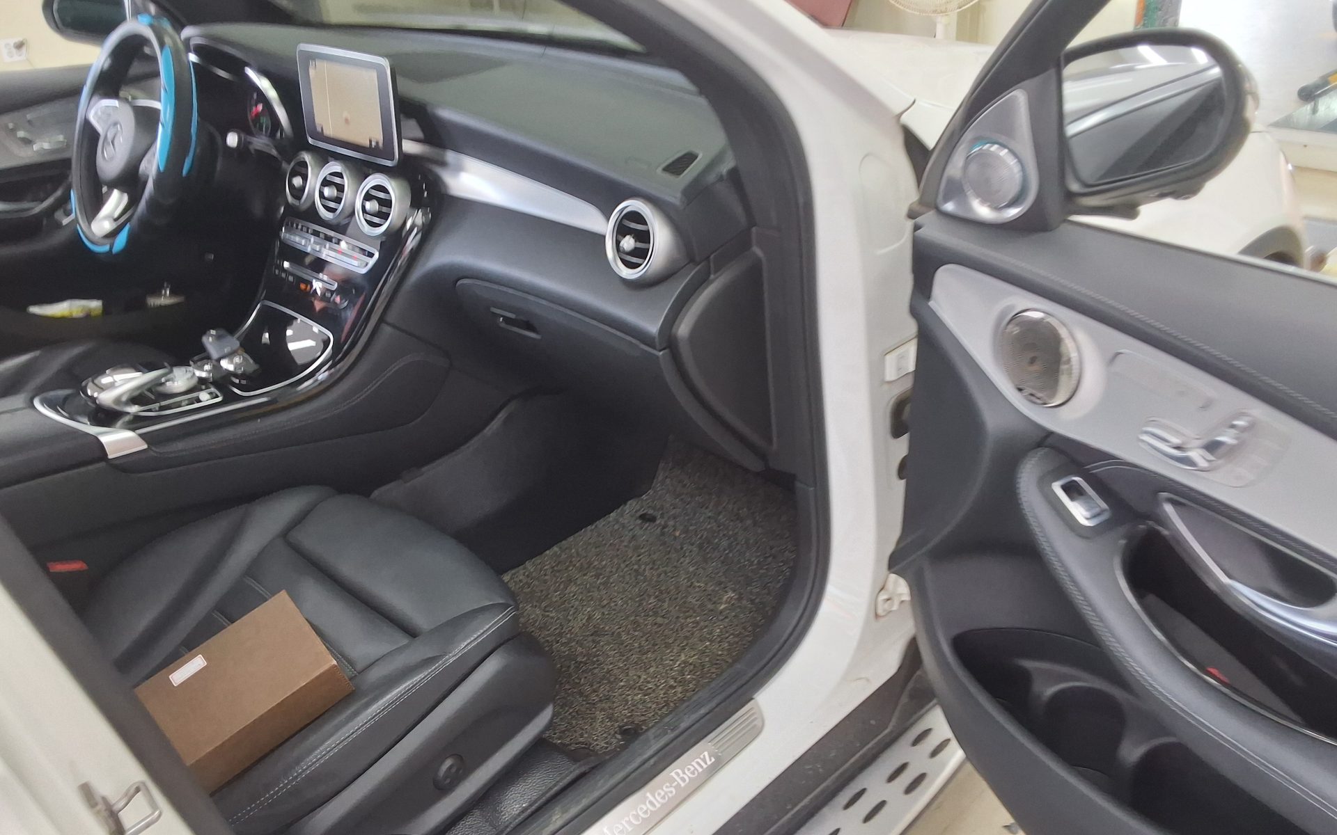 2018 - mercedes-benz glc 220d