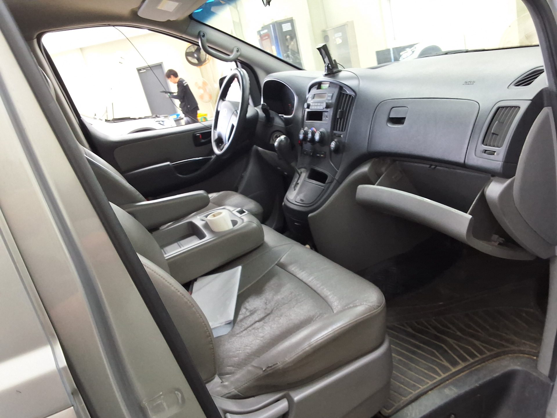 2015 - hyundai grand starex