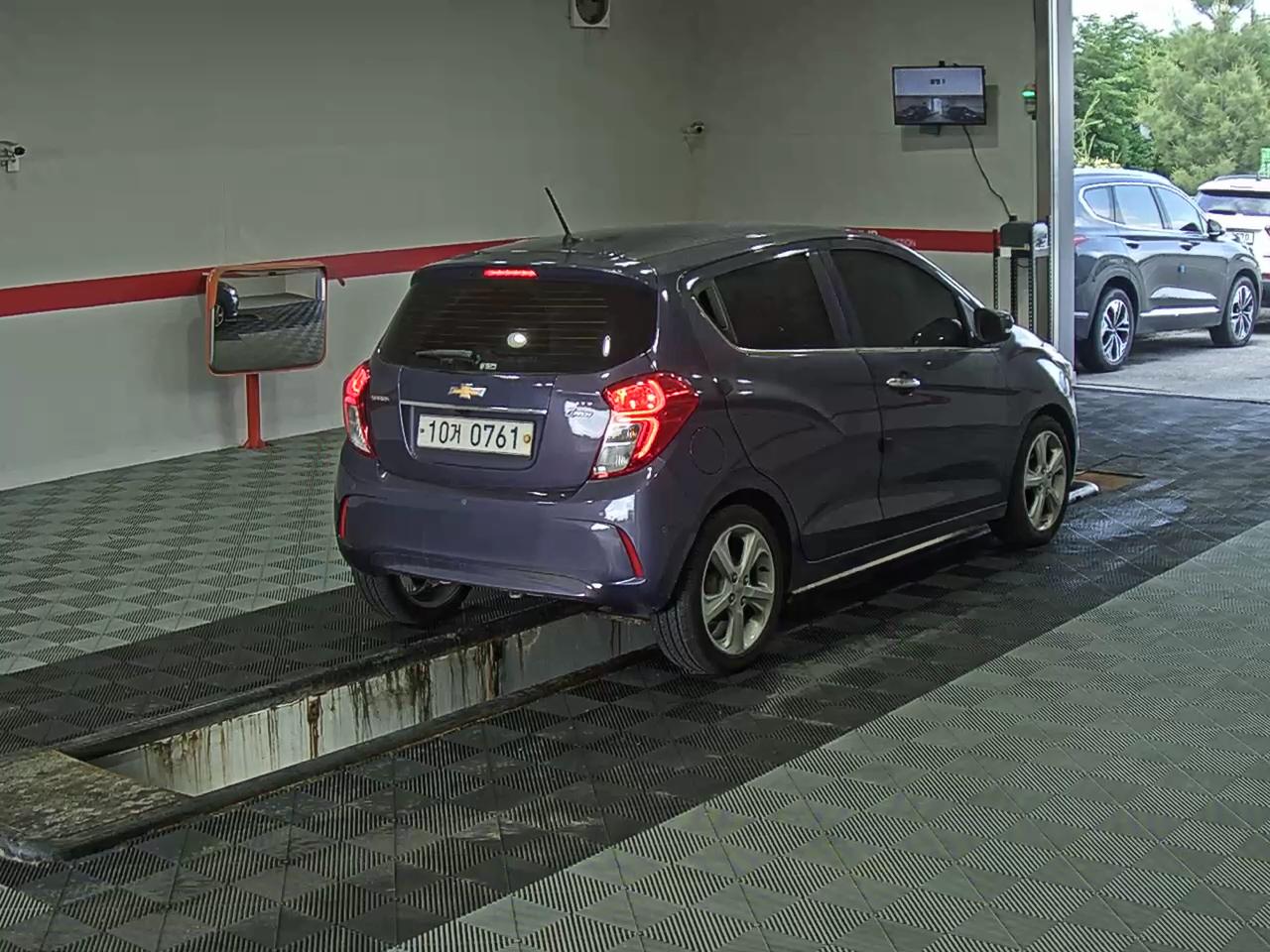 2016 - chevrolet spark