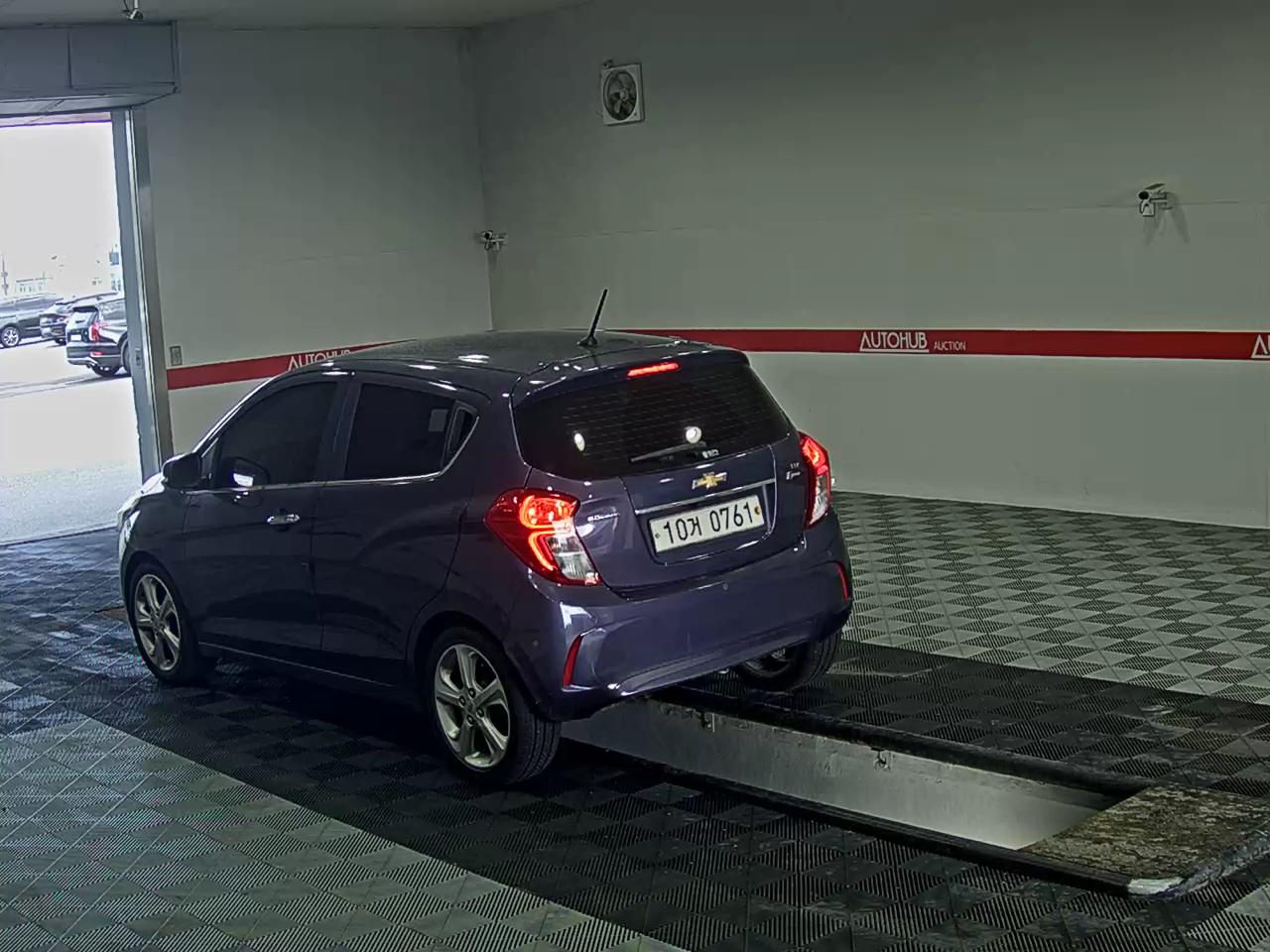 2016 - chevrolet spark
