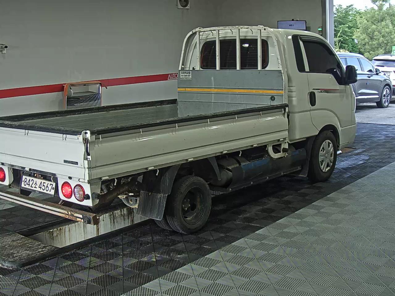 2022 - kia bongo