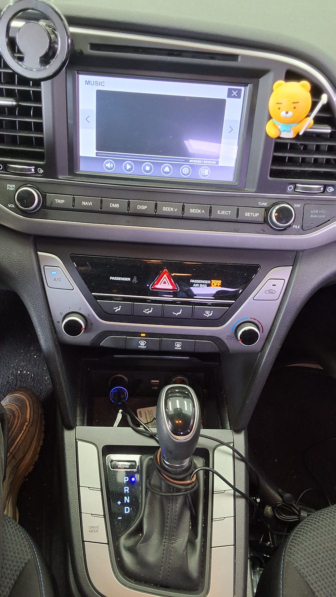 2016 - hyundai avante