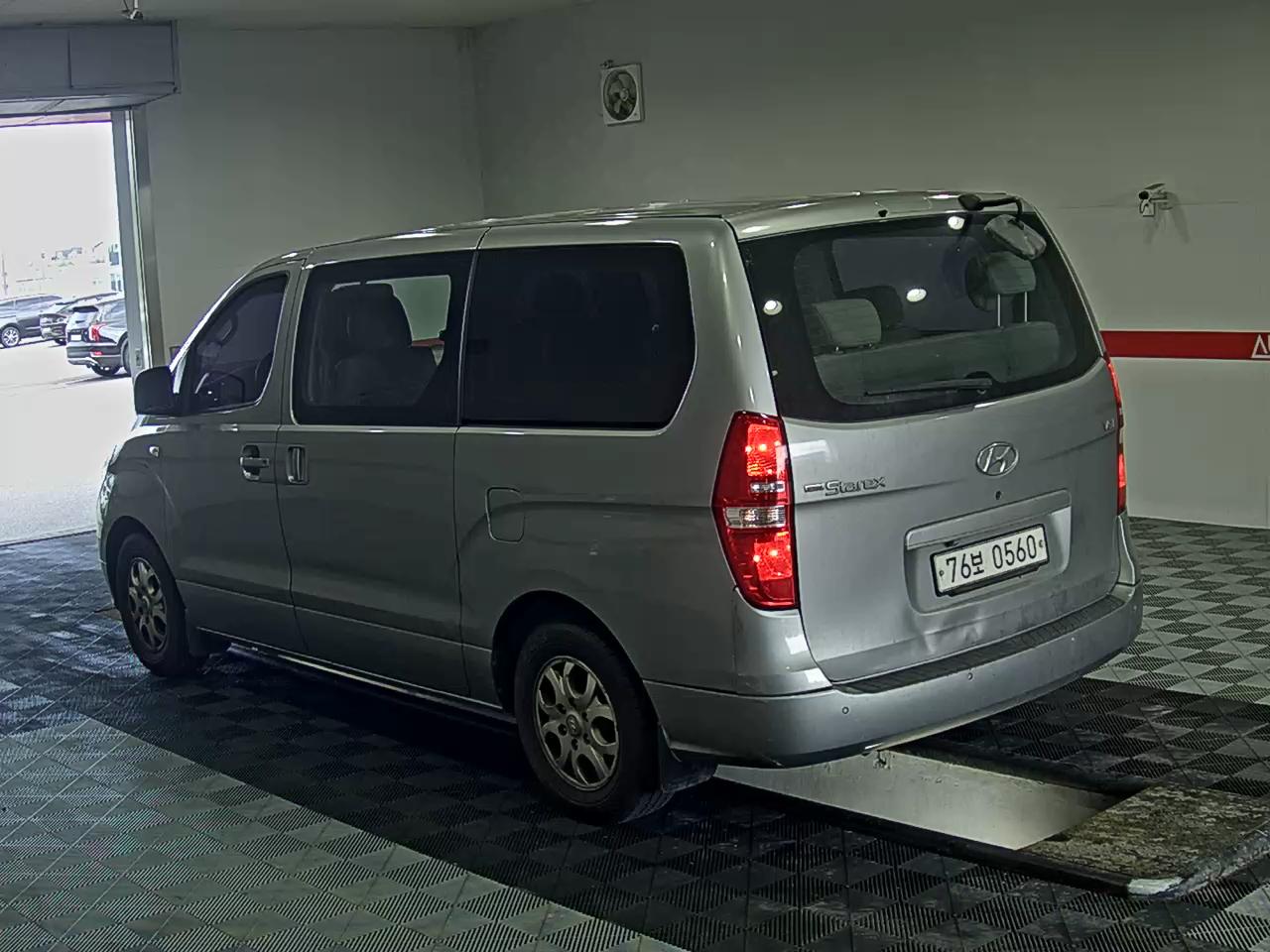 2015 - hyundai grand starex