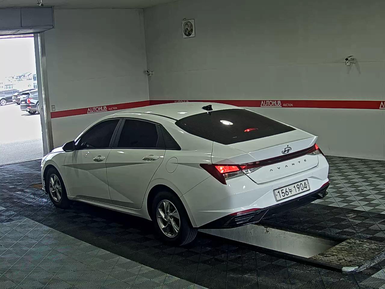 2021 - hyundai avante