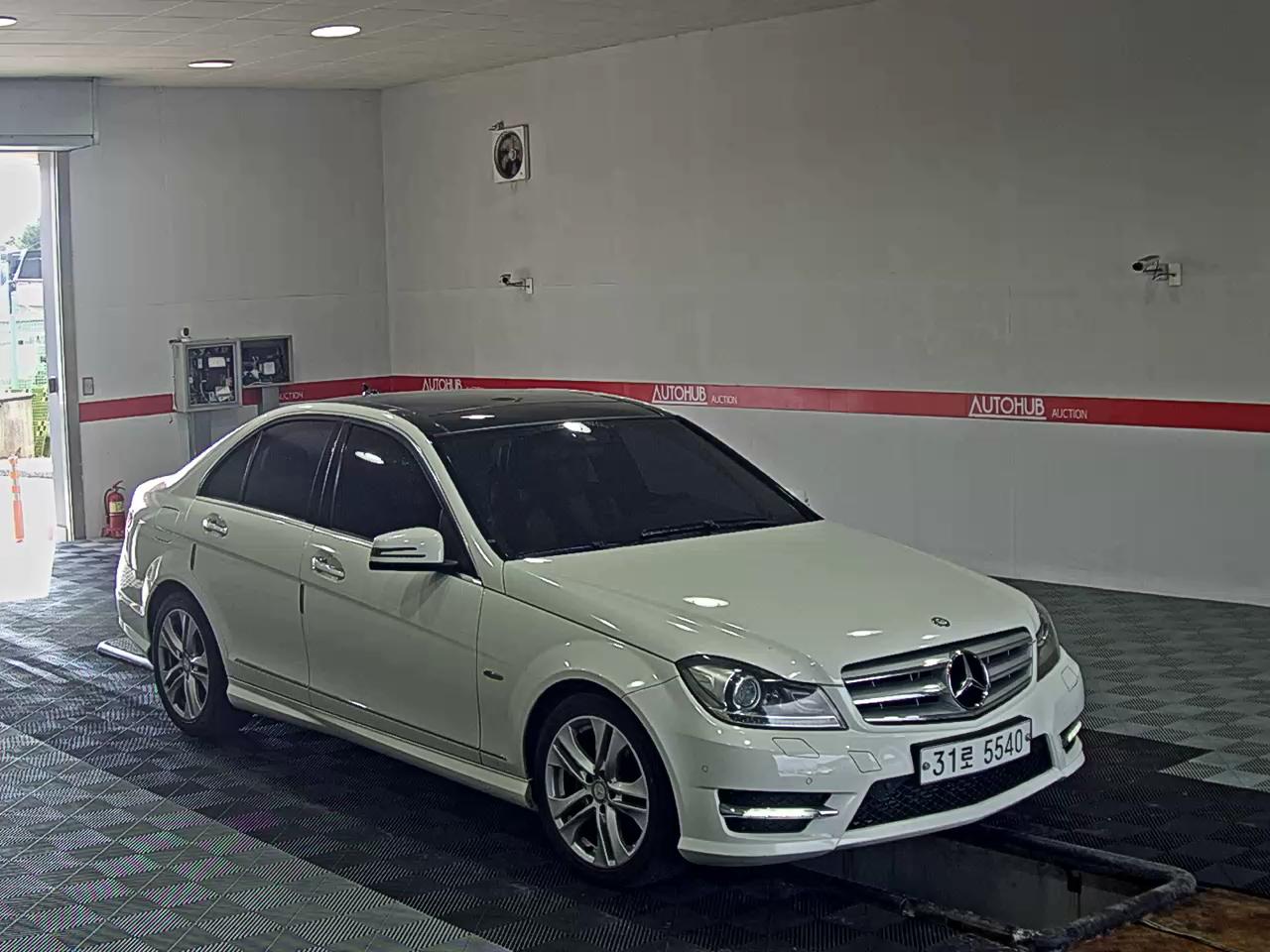 2012 - mercedes-benz c200