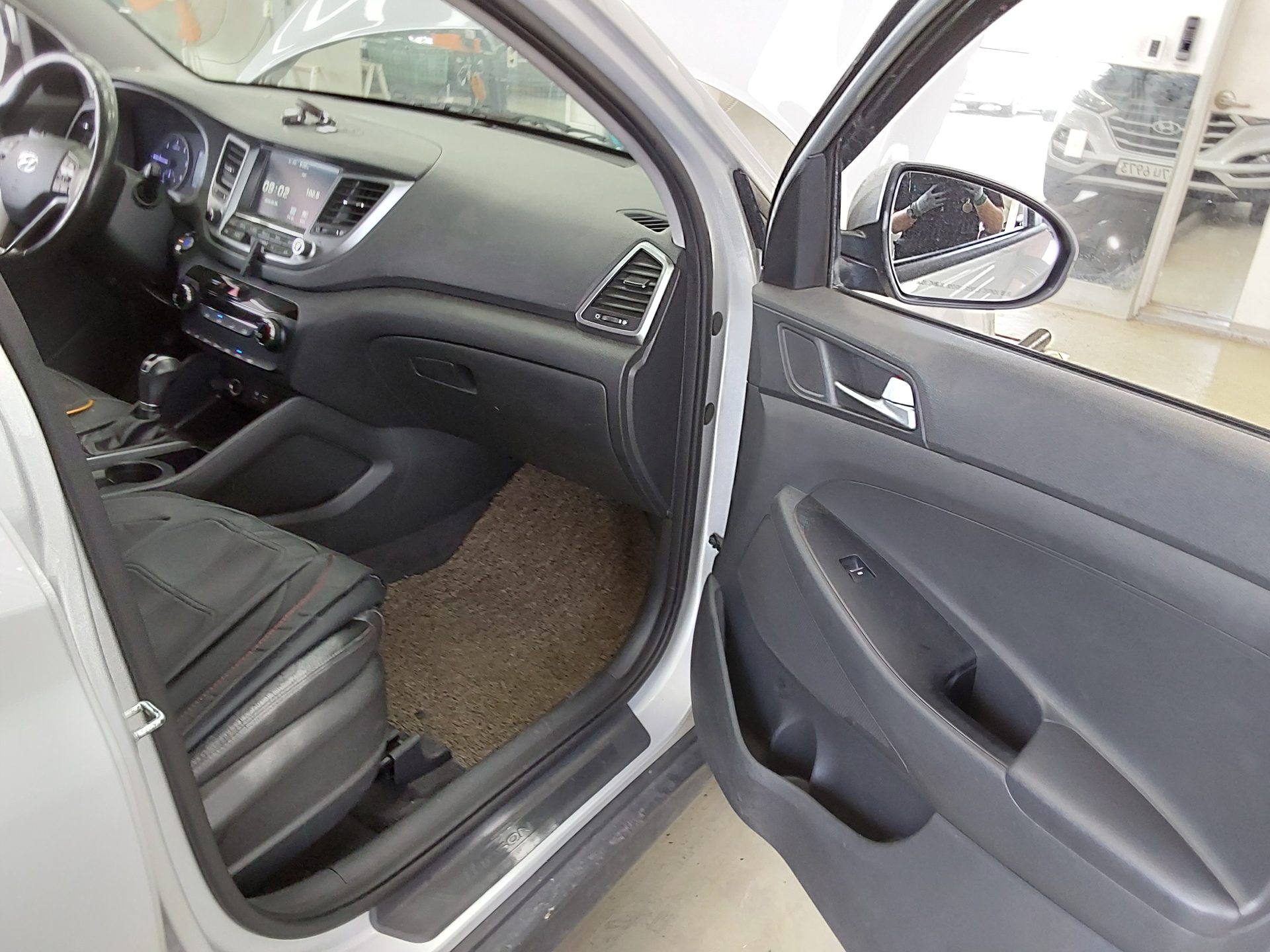 2017 - hyundai tucson