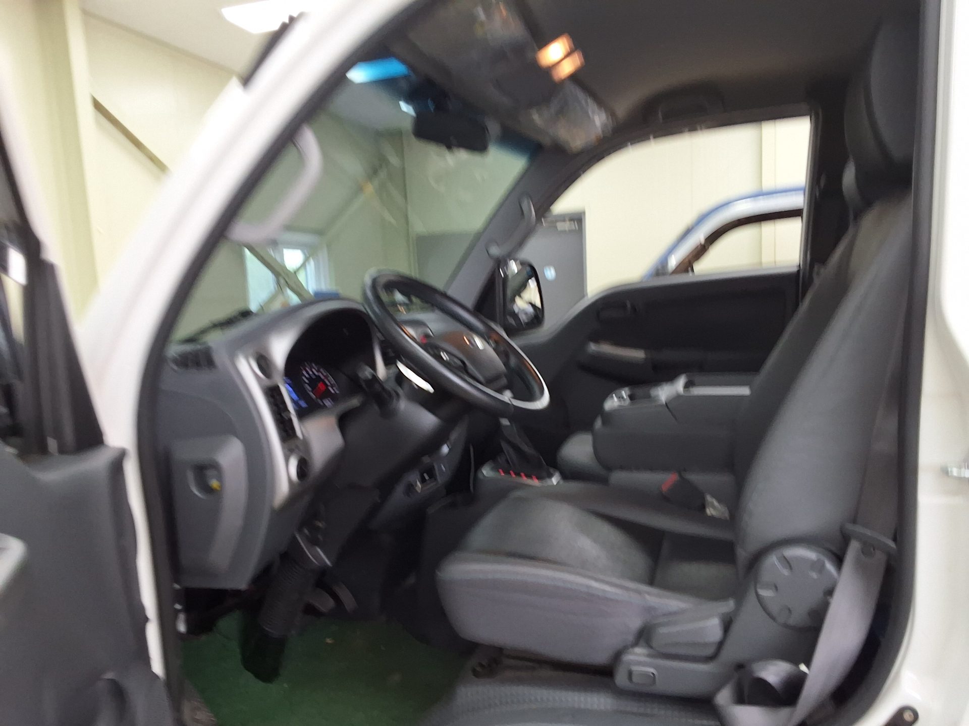 2021 - kia bongo