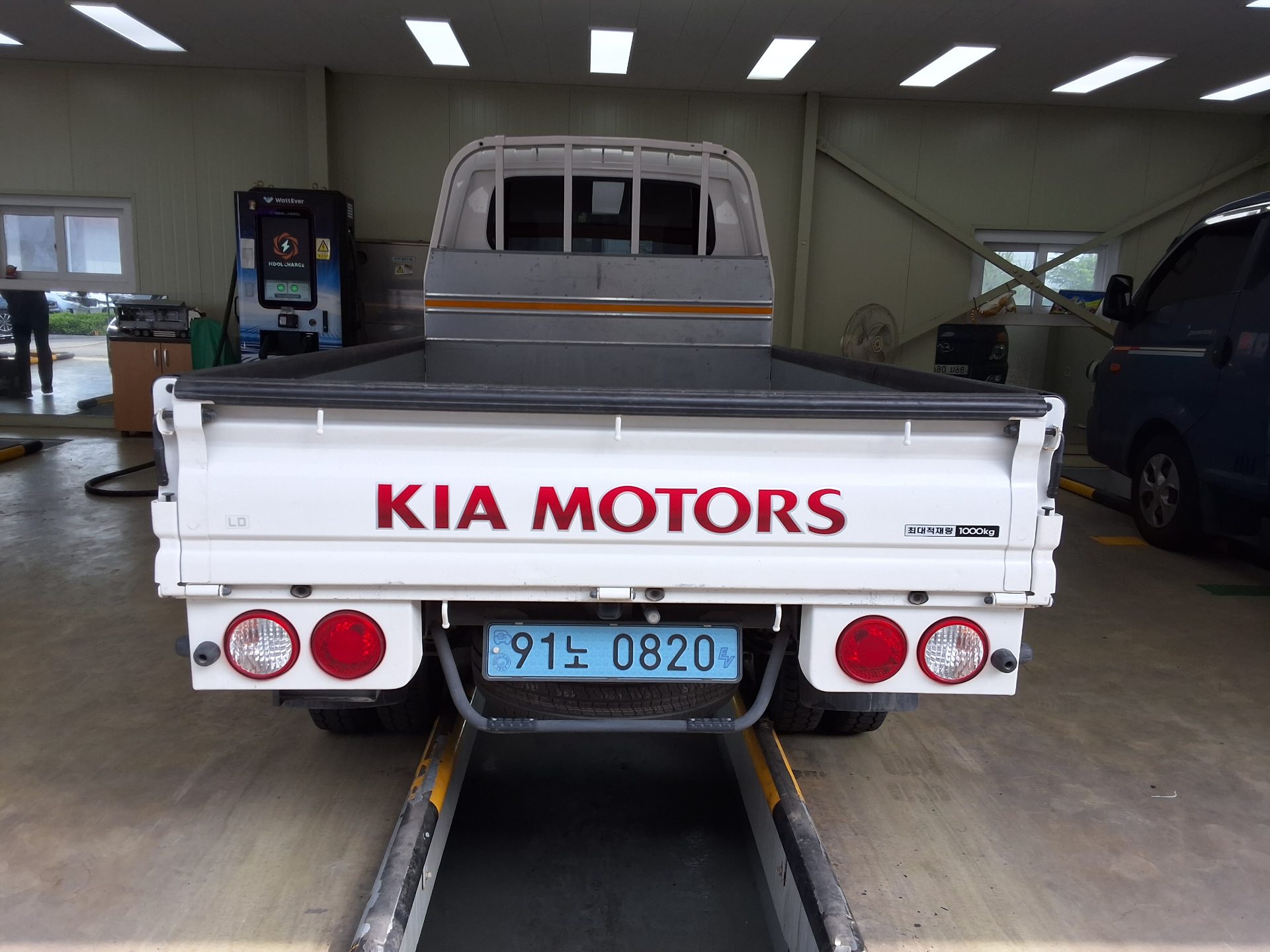 2021 - kia bongo