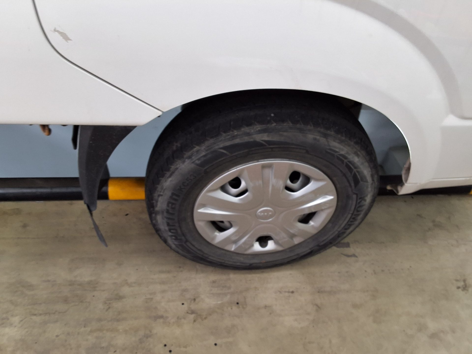2021 - kia bongo