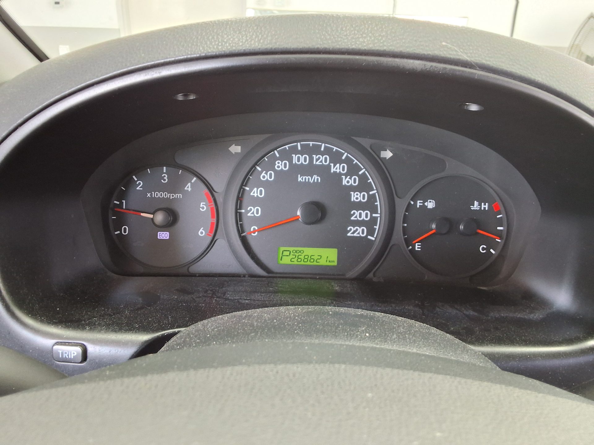 2014 - hyundai grand starex
