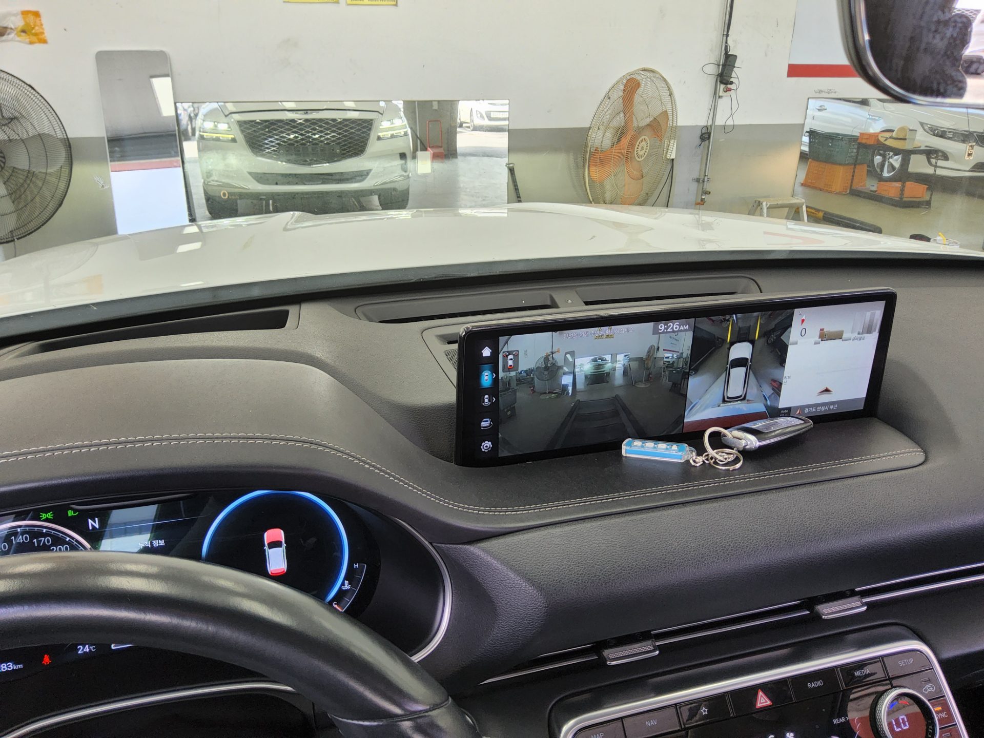 2020 - genesis gv80