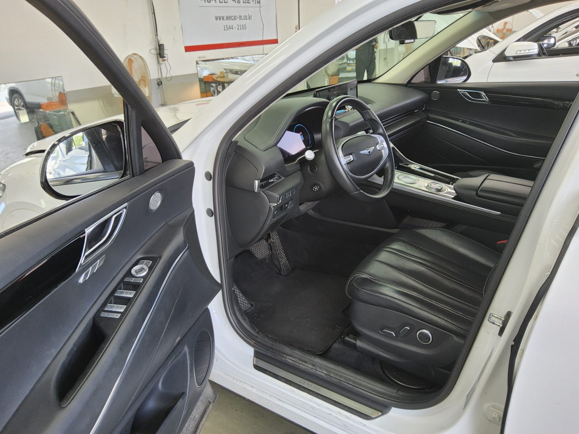 2020 - genesis gv80