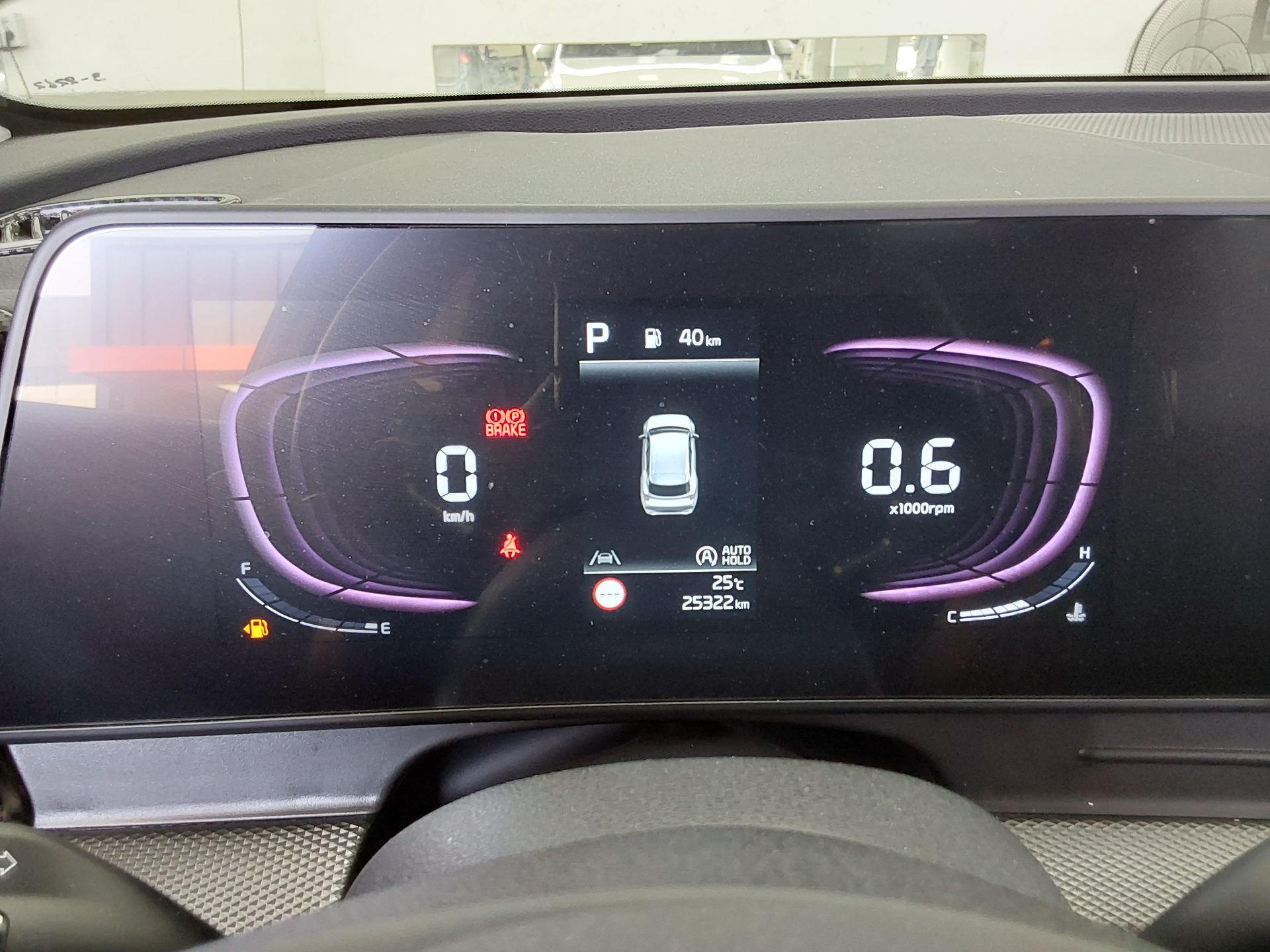 2023 - kia sportage