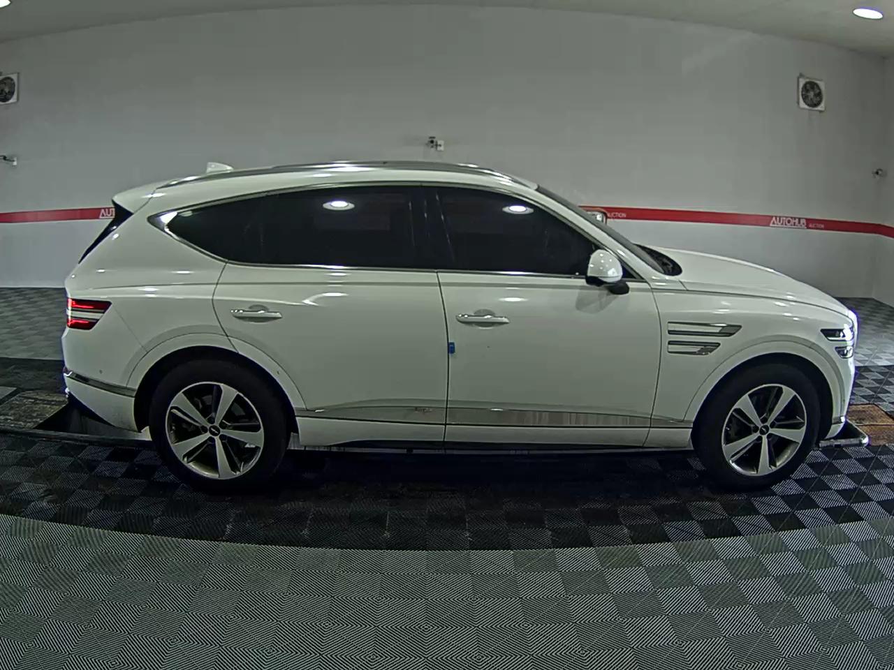 2020 - genesis gv80