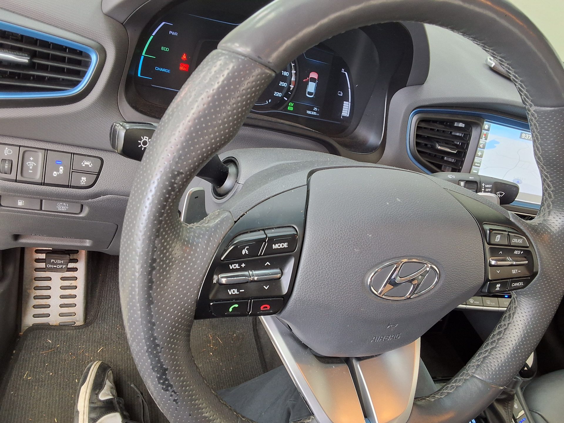 2019 - hyundai ioniq