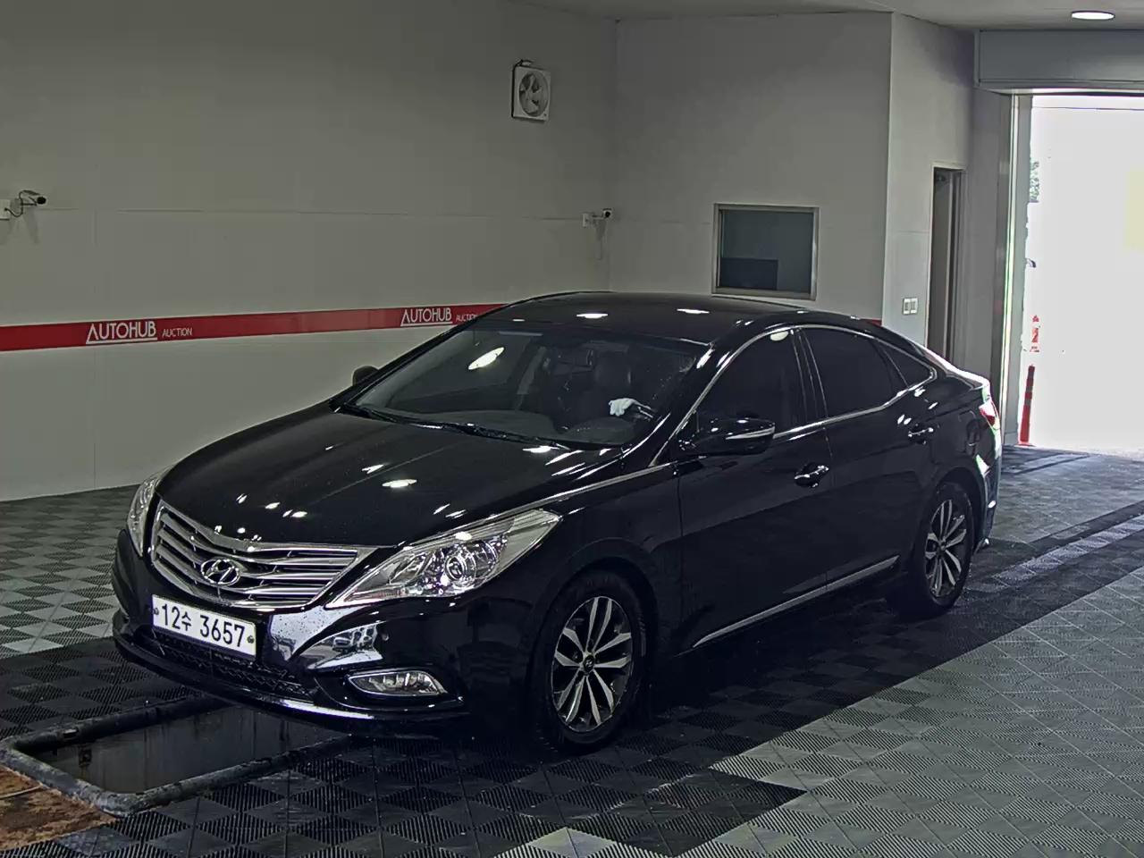 HYUNDAI GRANDEUR HG HG 240