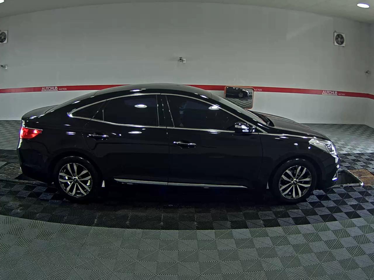2012 - hyundai grandeur