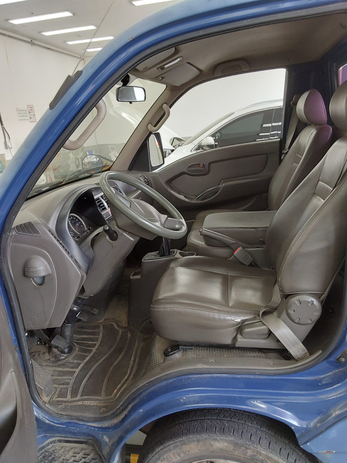 2011 - hyundai porter