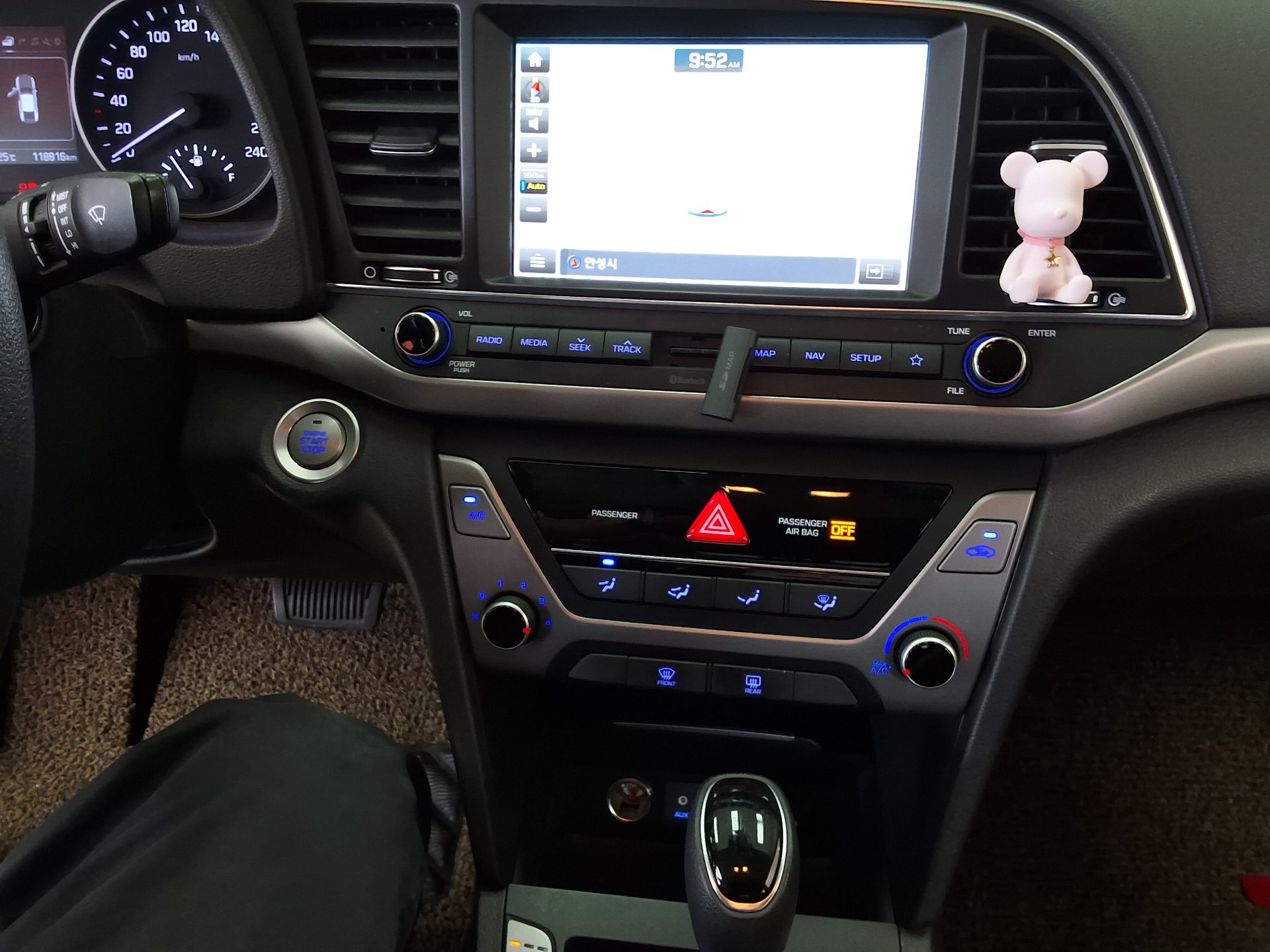 2018 - hyundai avante