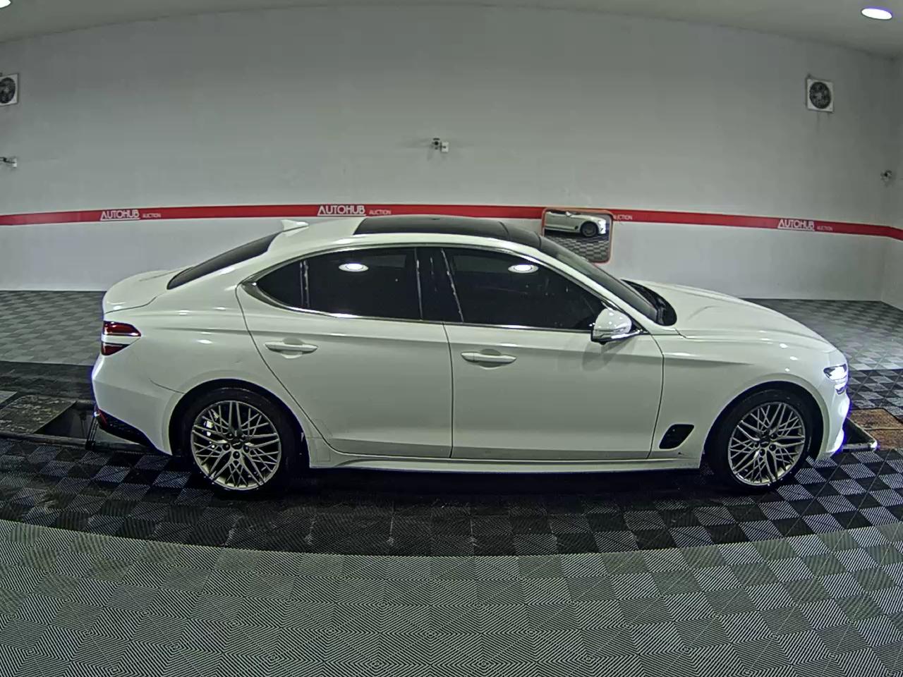 2021 - genesis g70
