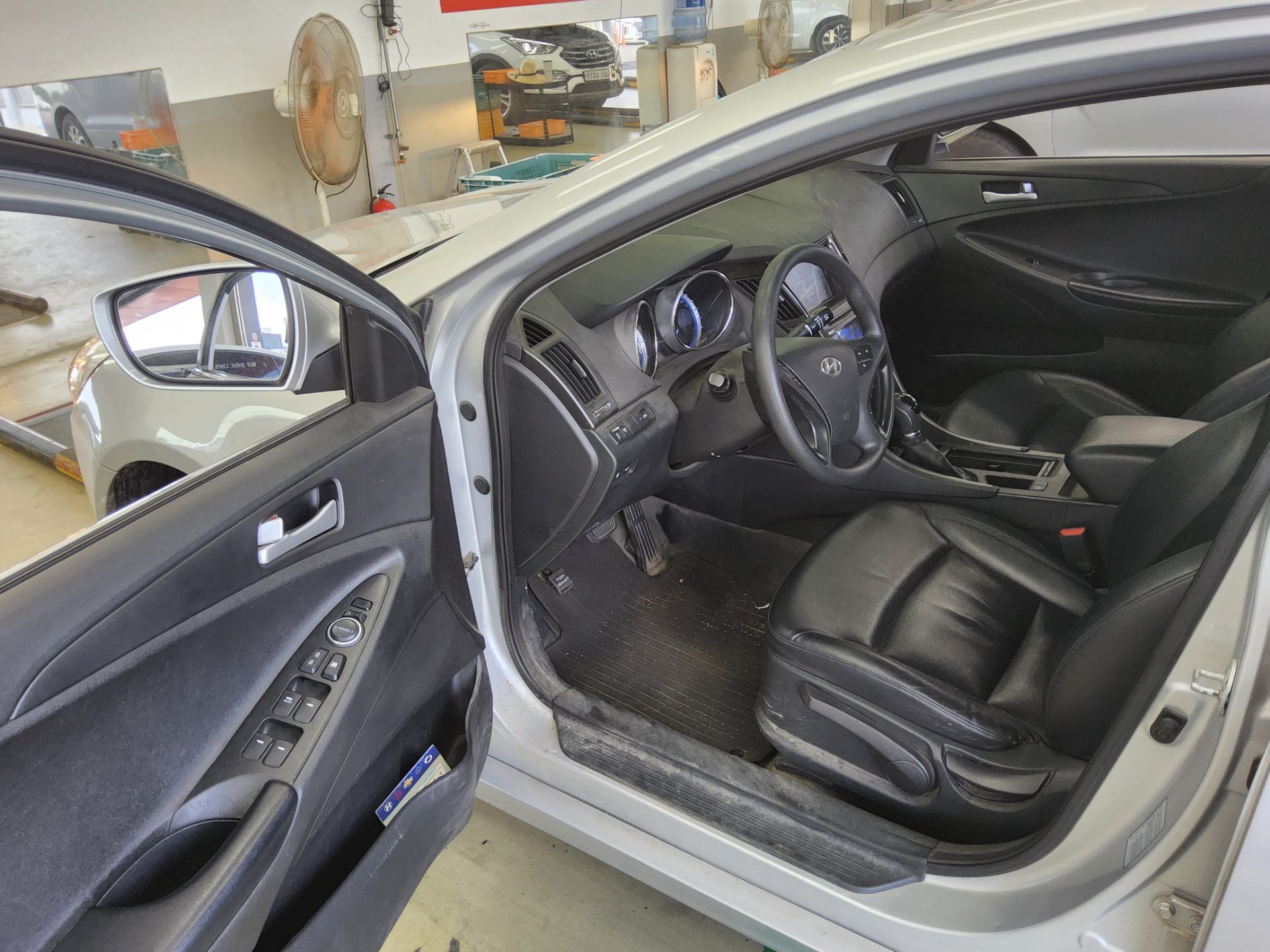 2013 - hyundai sonata