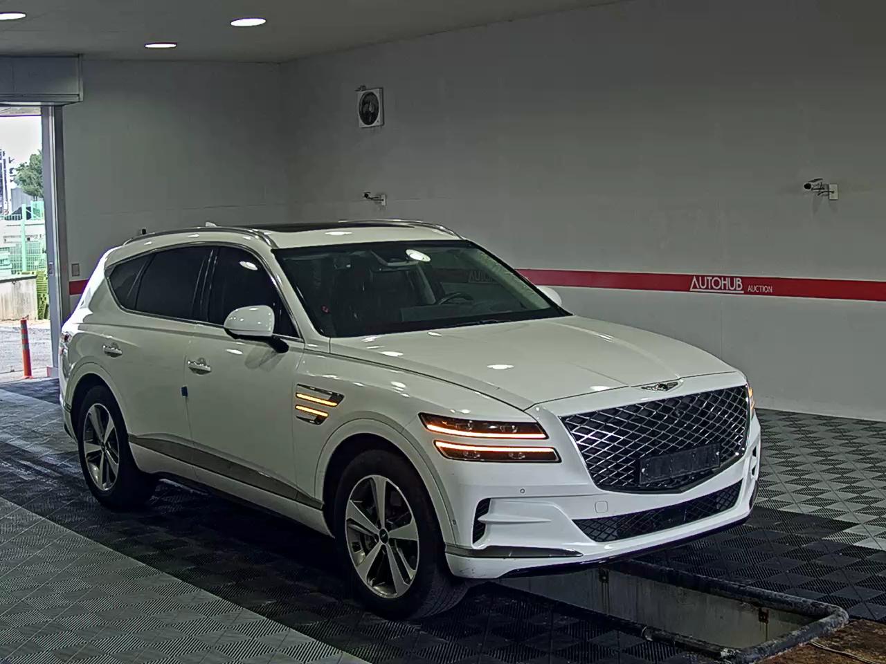 2022 - genesis gv80