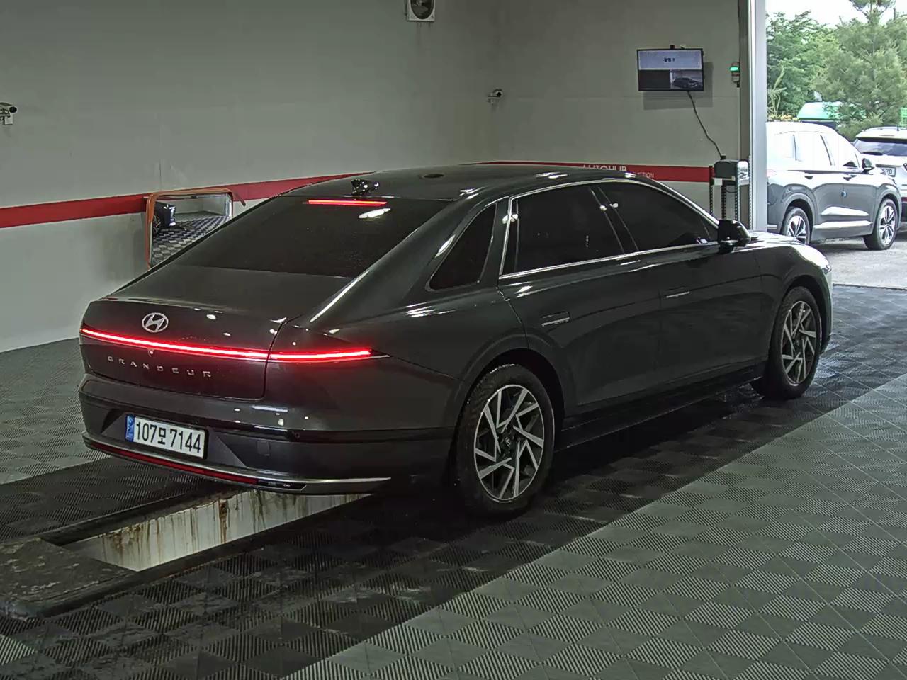 2023 - hyundai grandeur