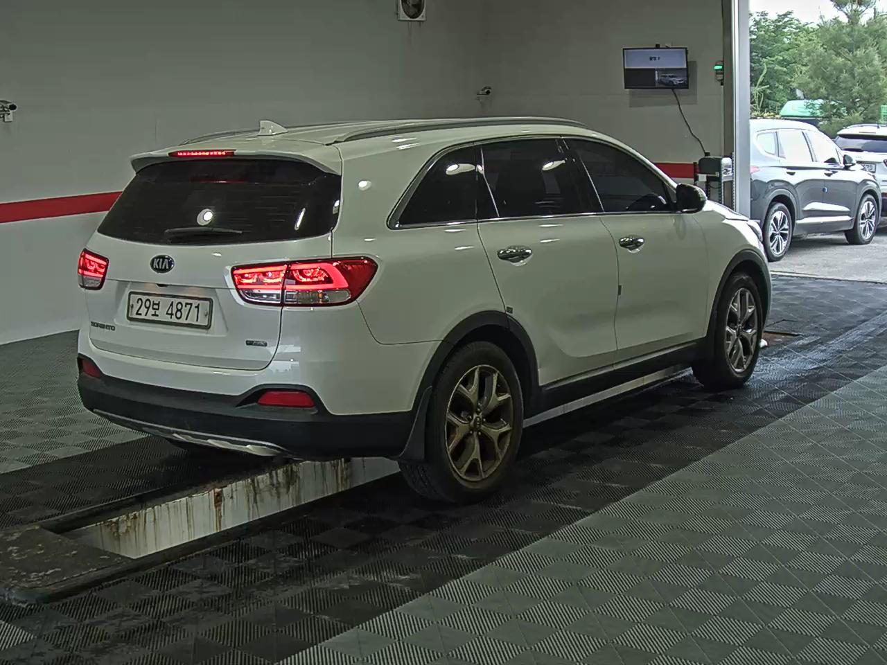 2016 - kia sorento