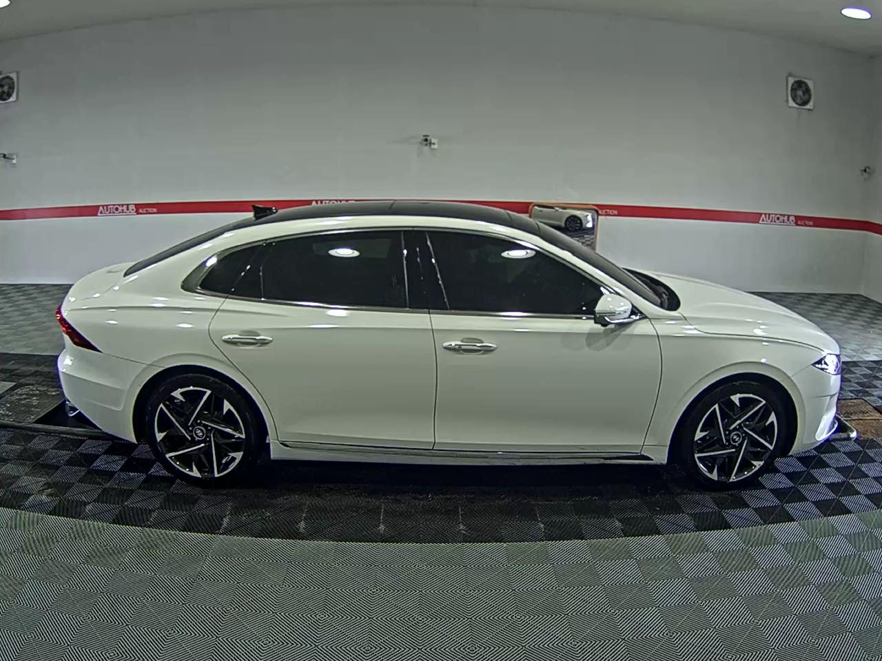 2021 - hyundai grandeur