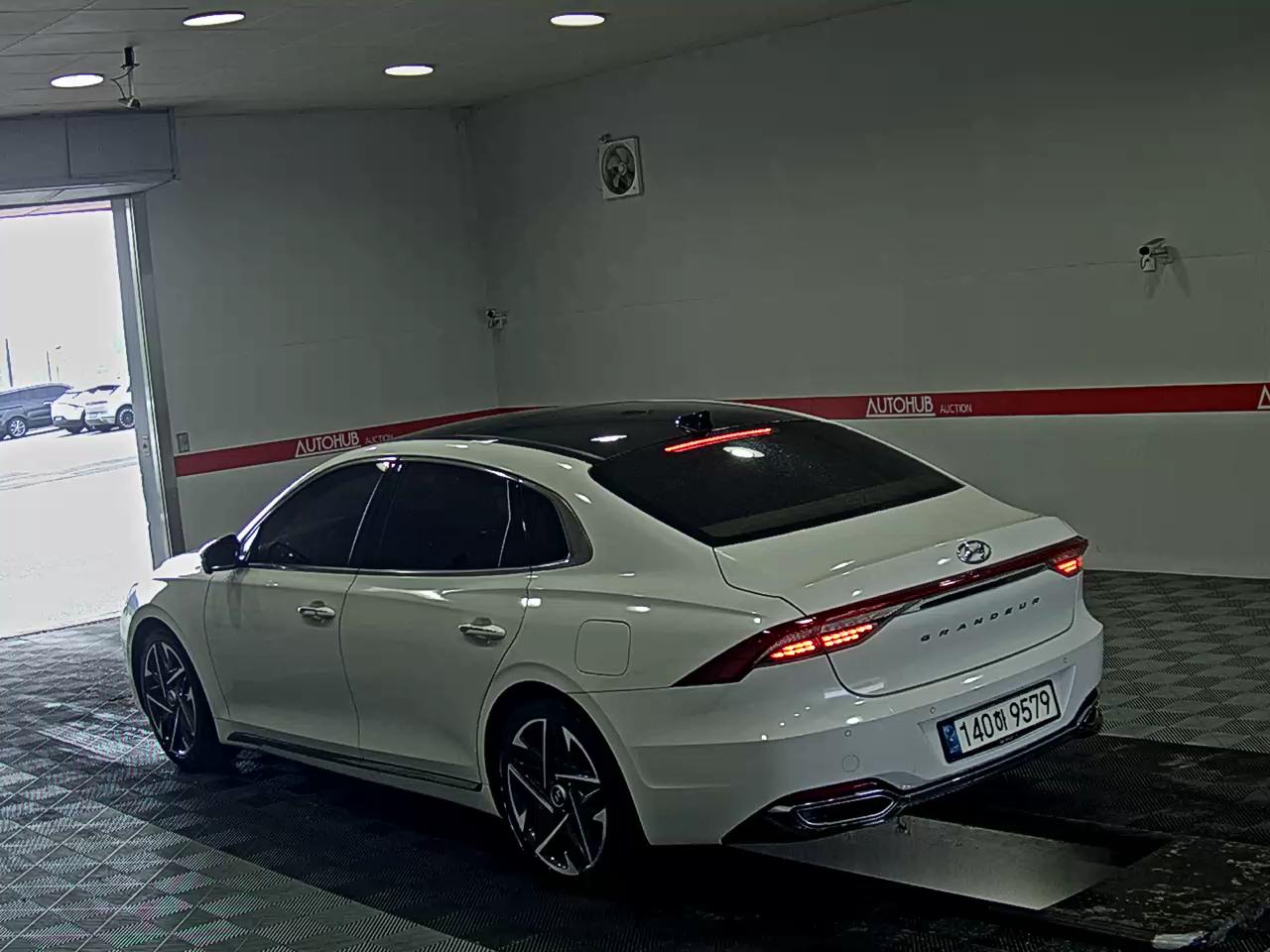 2021 - hyundai grandeur