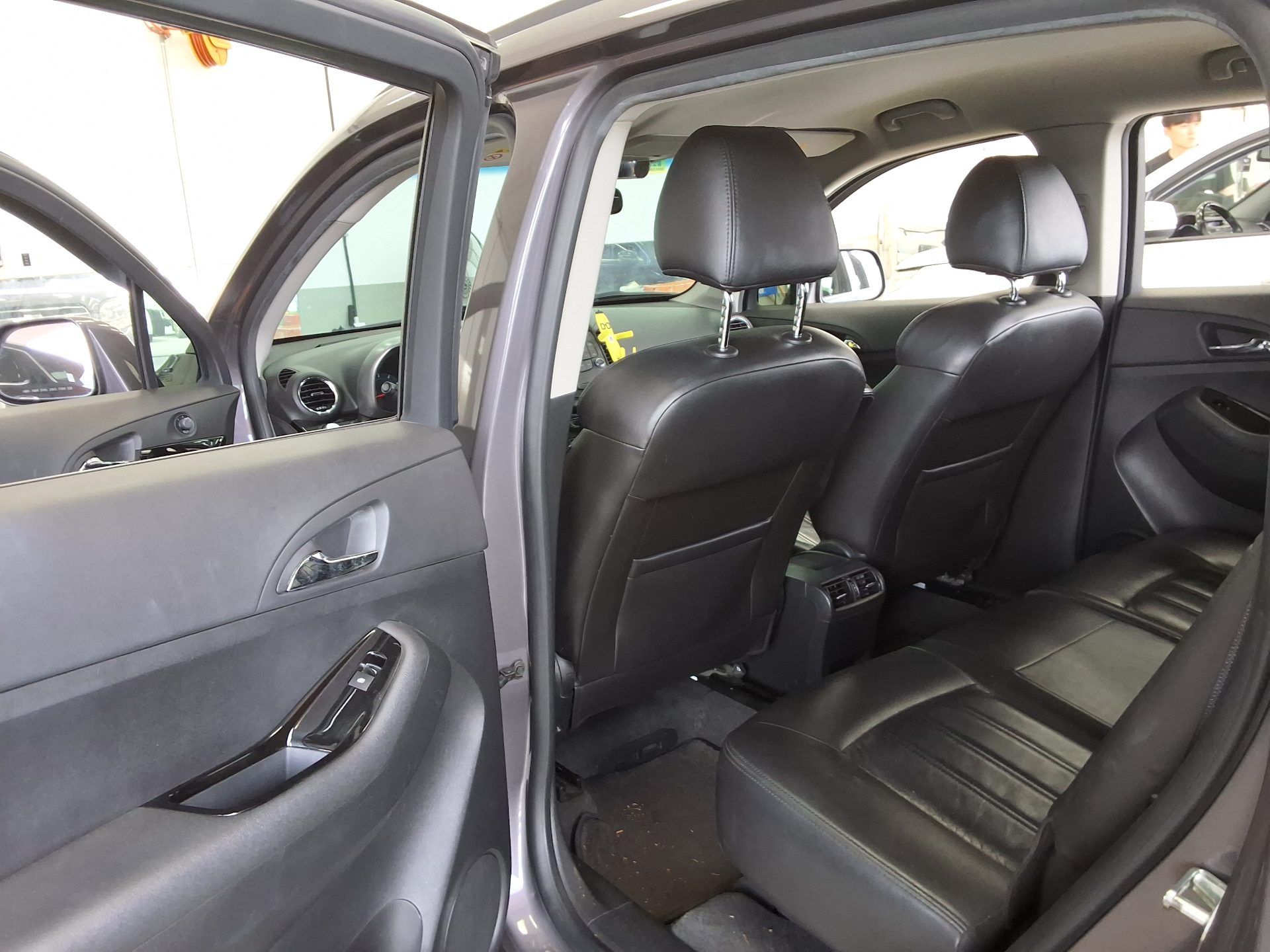 2012 - chevrolet orlando