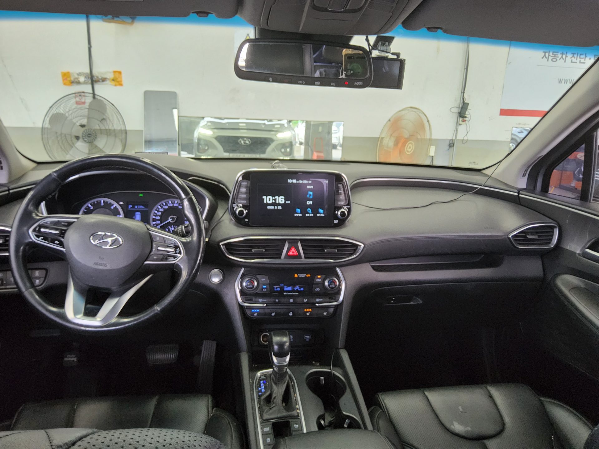 2019 - hyundai santa fe