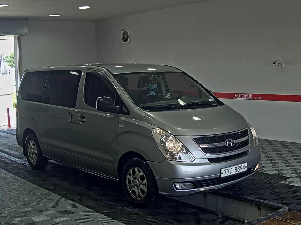 2015 - hyundai grand starex
