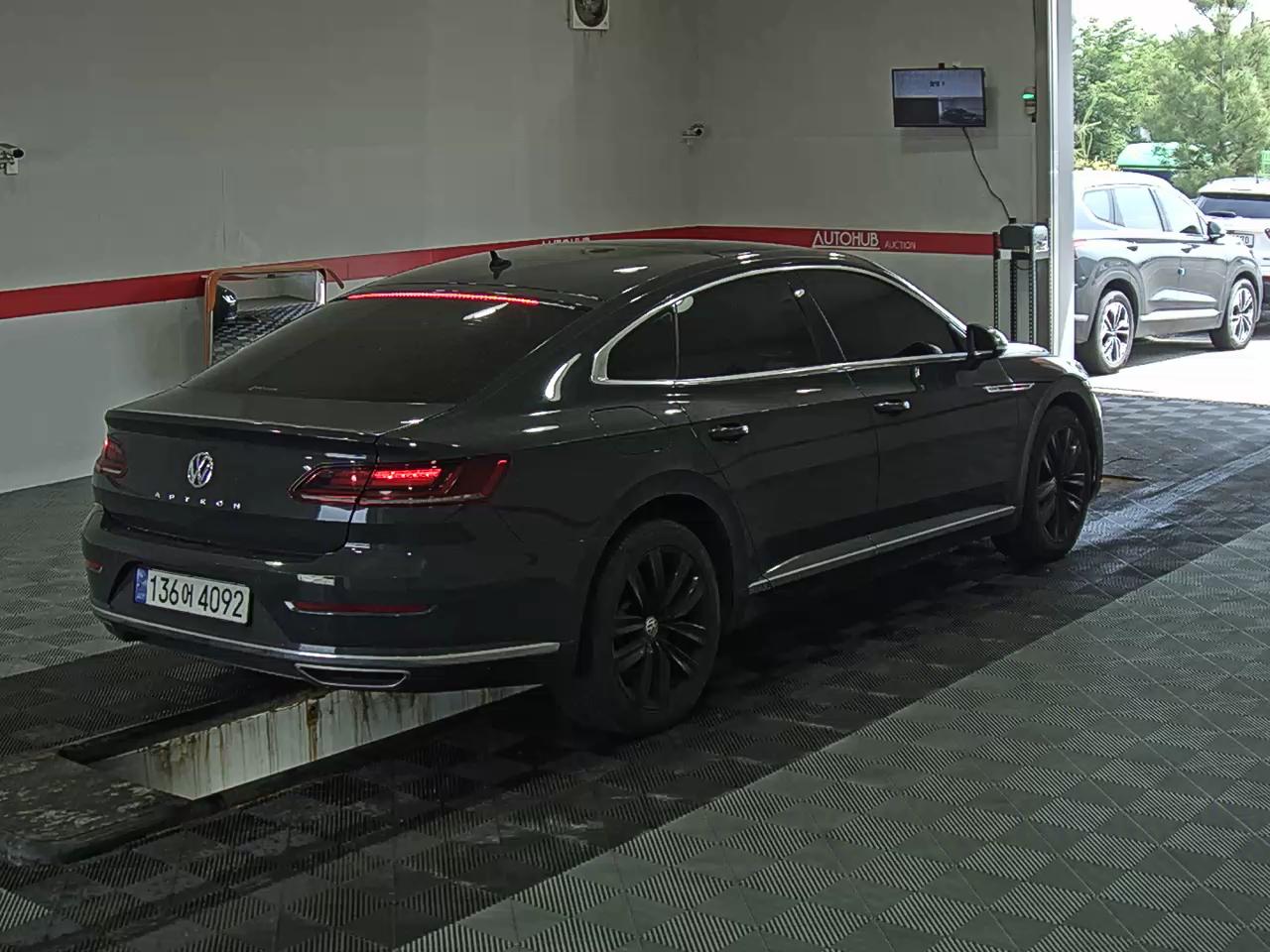 2019 - volkswagen arteon