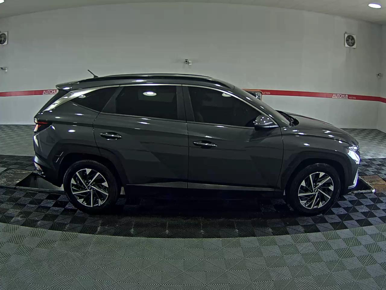 2021 - hyundai tucson