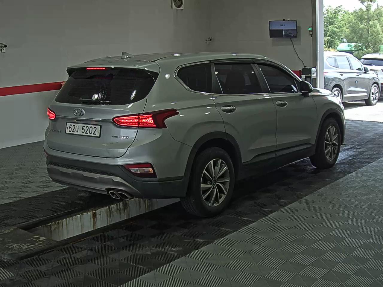 2019 - hyundai santa fe