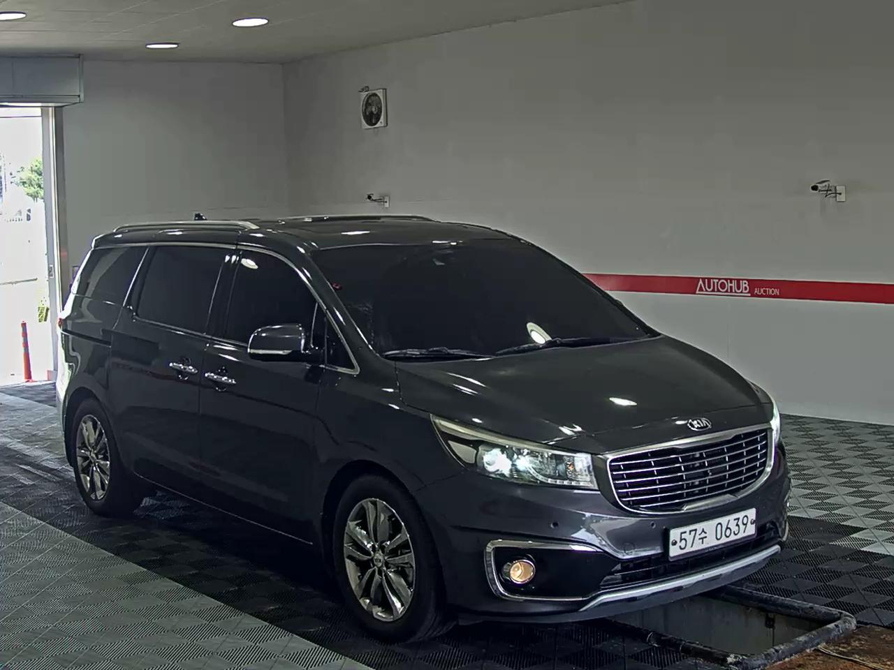 2016 - kia carnival