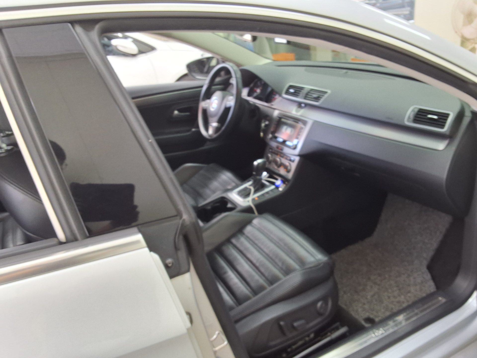 2014 - volkswagen cc