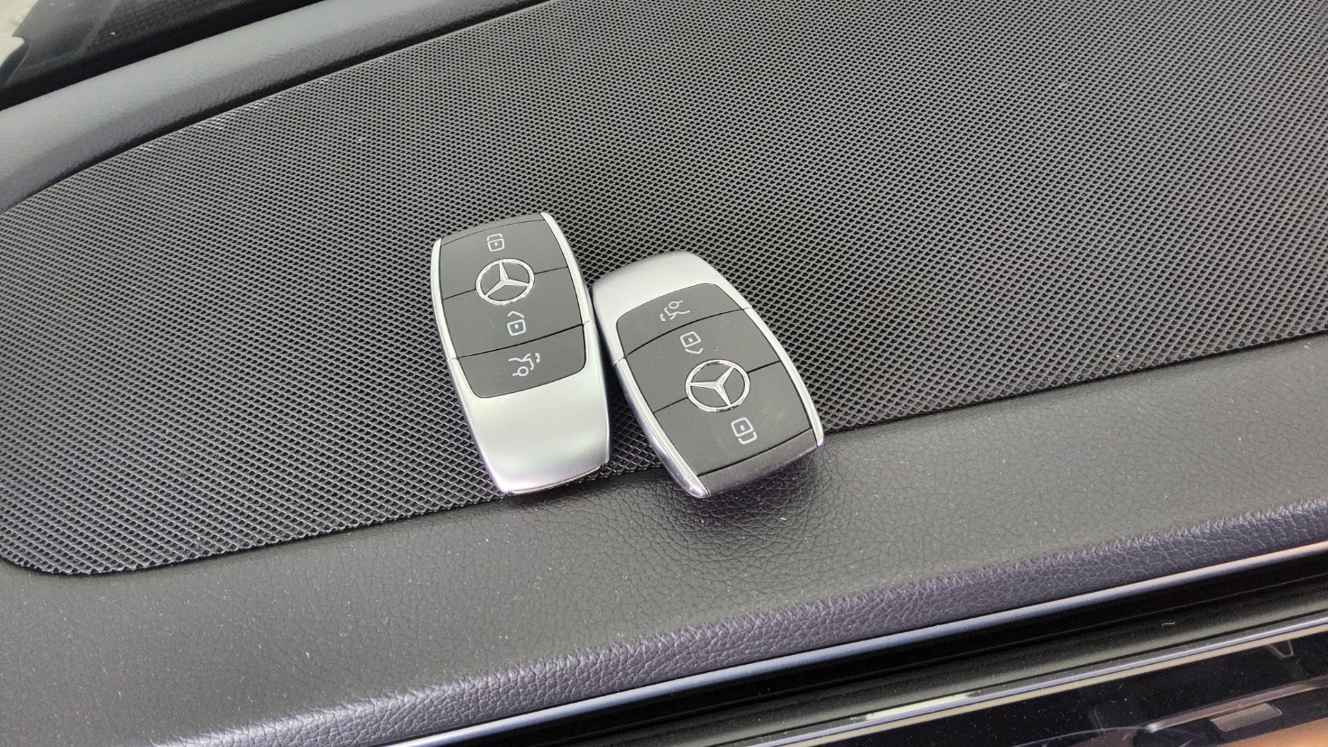 2019 - mercedes-benz 300d