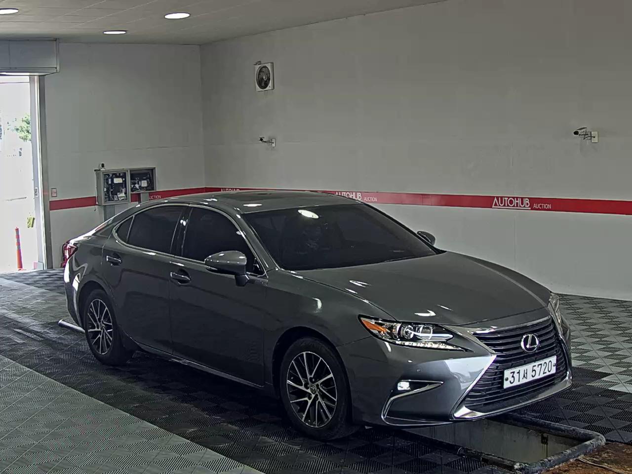 2017 - lexus es