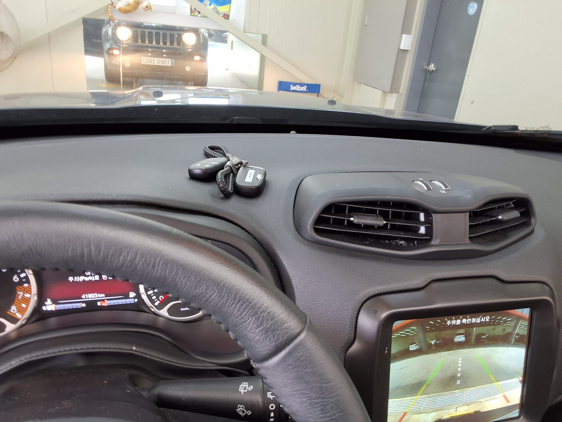 2022 - jeep renegade