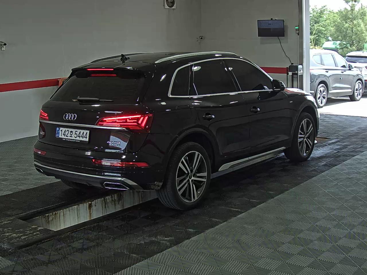 2023 - audi q5