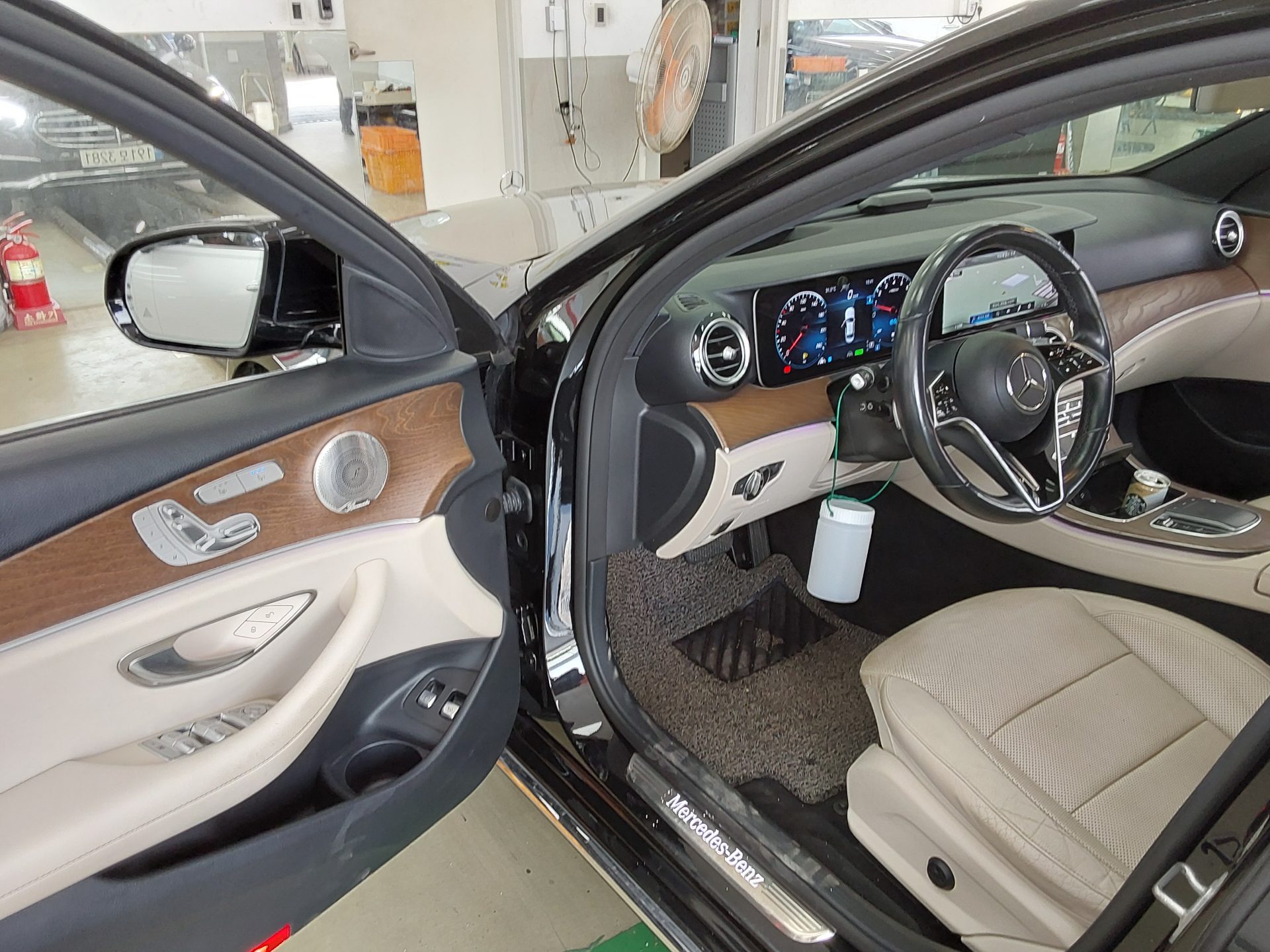 2021 - mercedes-benz e300e