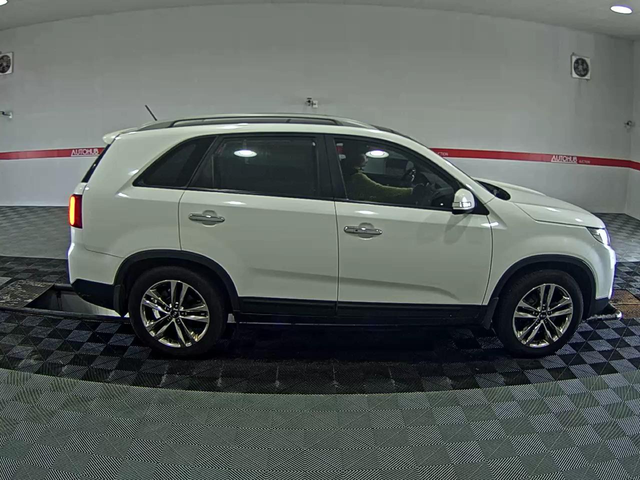 2014 - kia sorento
