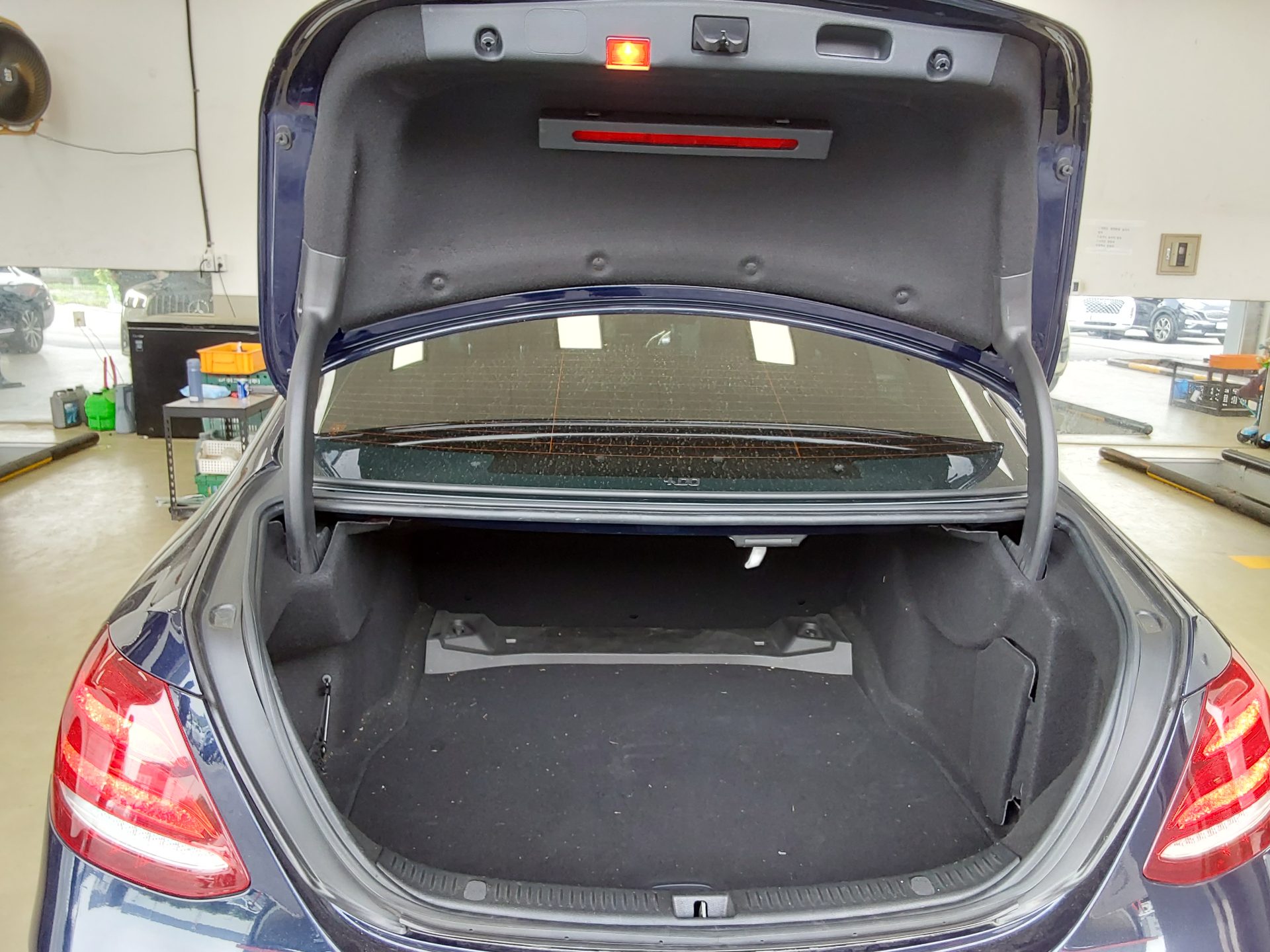 2018 - mercedes-benz e200